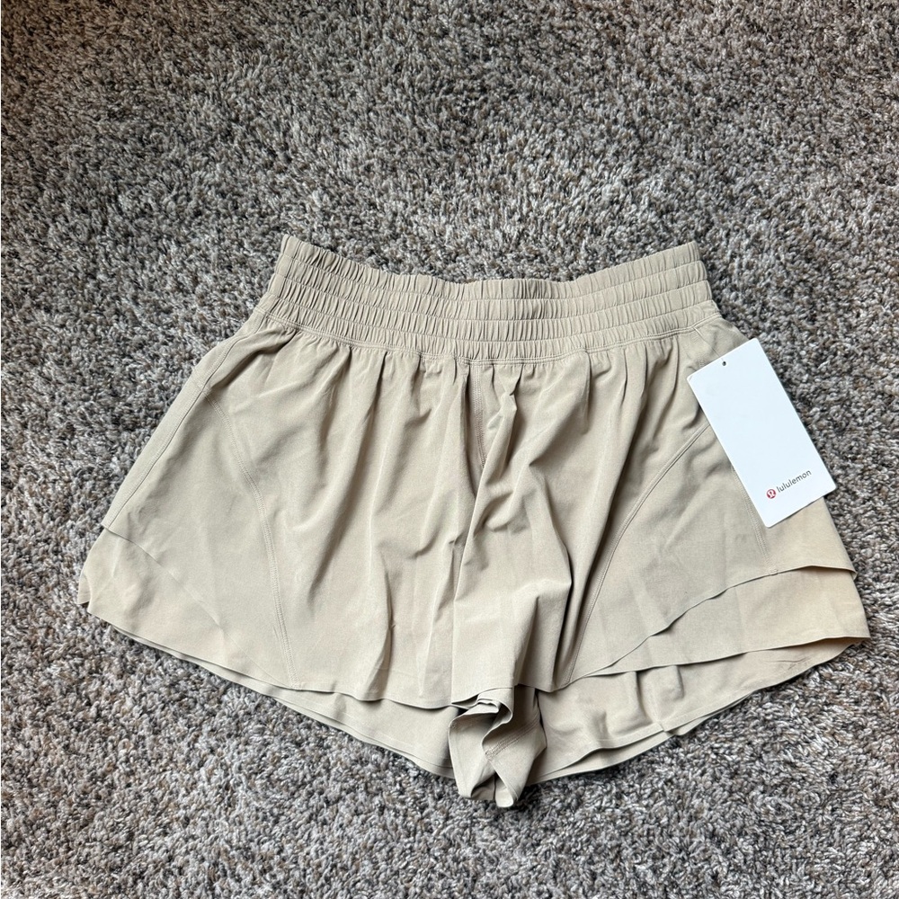 Shake It Out High-Rise Running Short 2.5" - Sheer Oak